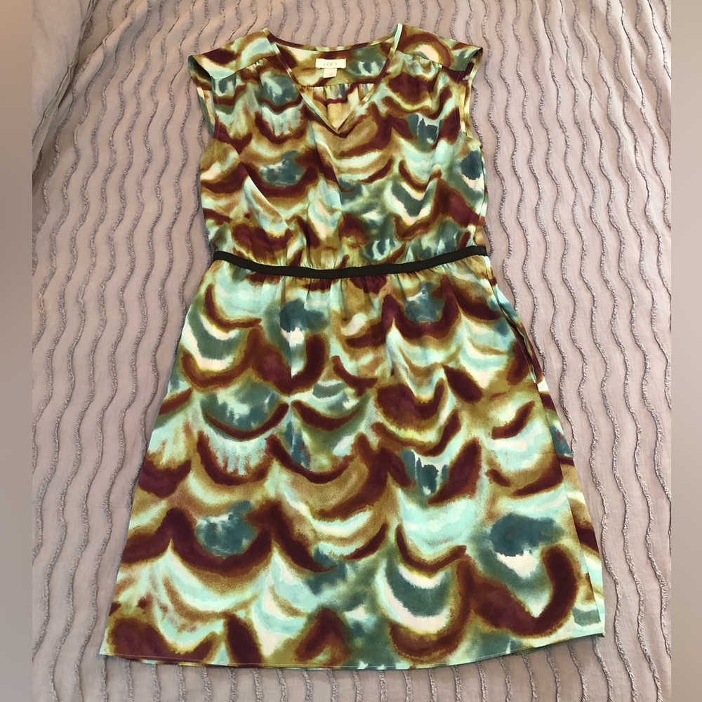 Ann Taylor Loft V-Neck Sleeveless Mini Dress - Size 10